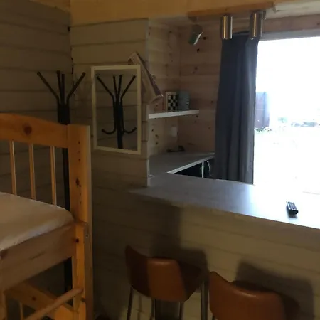 Saare-toominga House * Vaike-Rakke