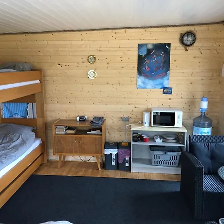 Kamp alanı Saare-toominga House Vaike-Rakke