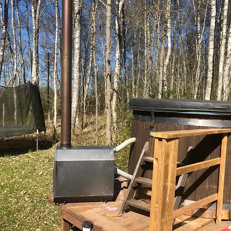 Saare-toominga House Camping
