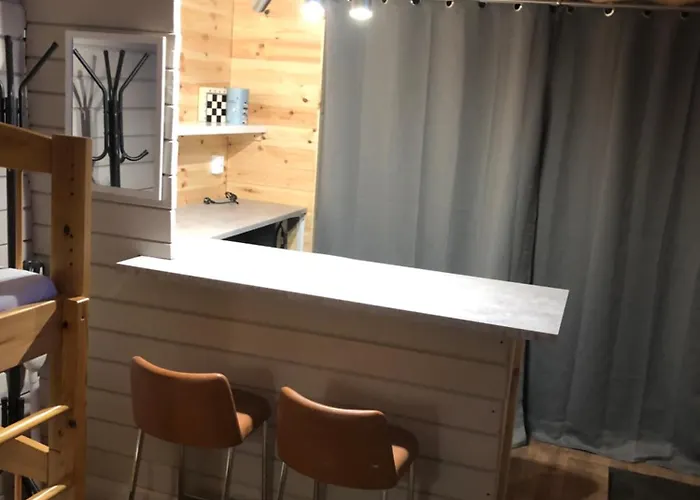 Kamp alanı Saare-toominga House Vaike-Rakke